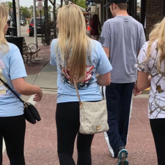 Michael Kors MK Signature Logo Beige/Tan Crossbody - Picture 8 of 8